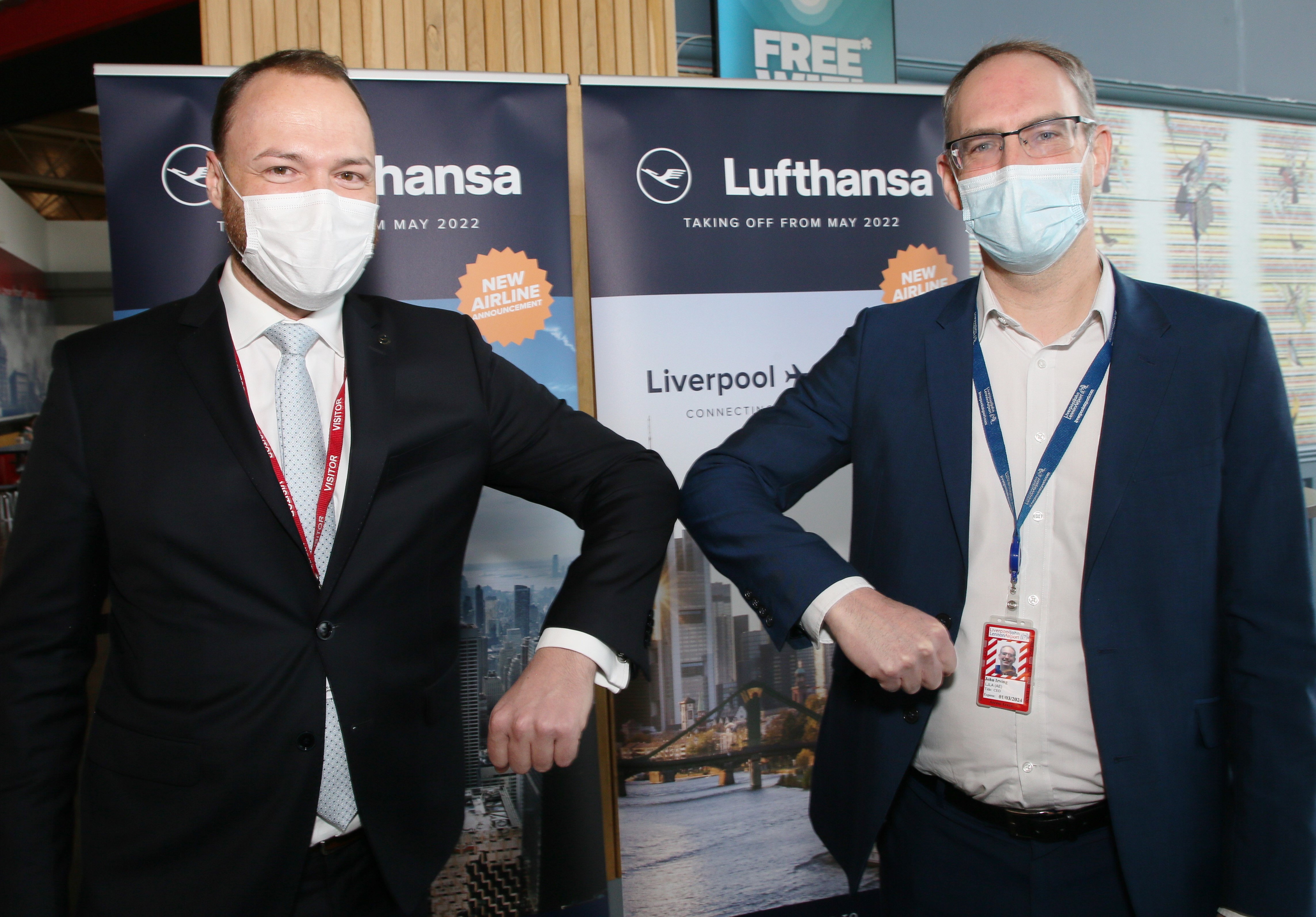 (L to R) Lufthansa’s Heinrich Lange with LJLA’s John Irving at the announcement of the new route.  
