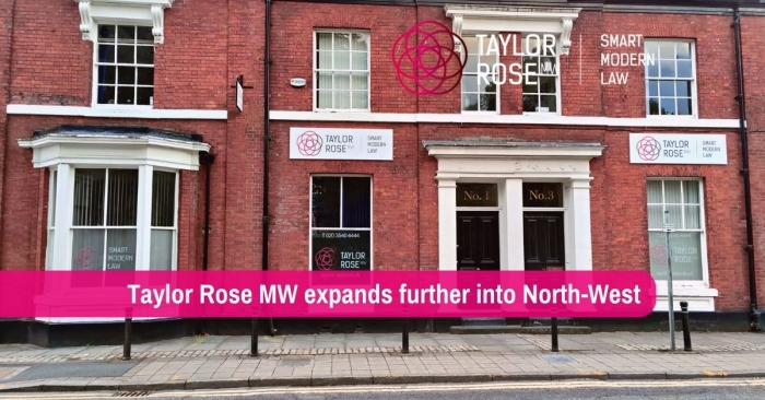 Taylor Rose Palmyra Square
