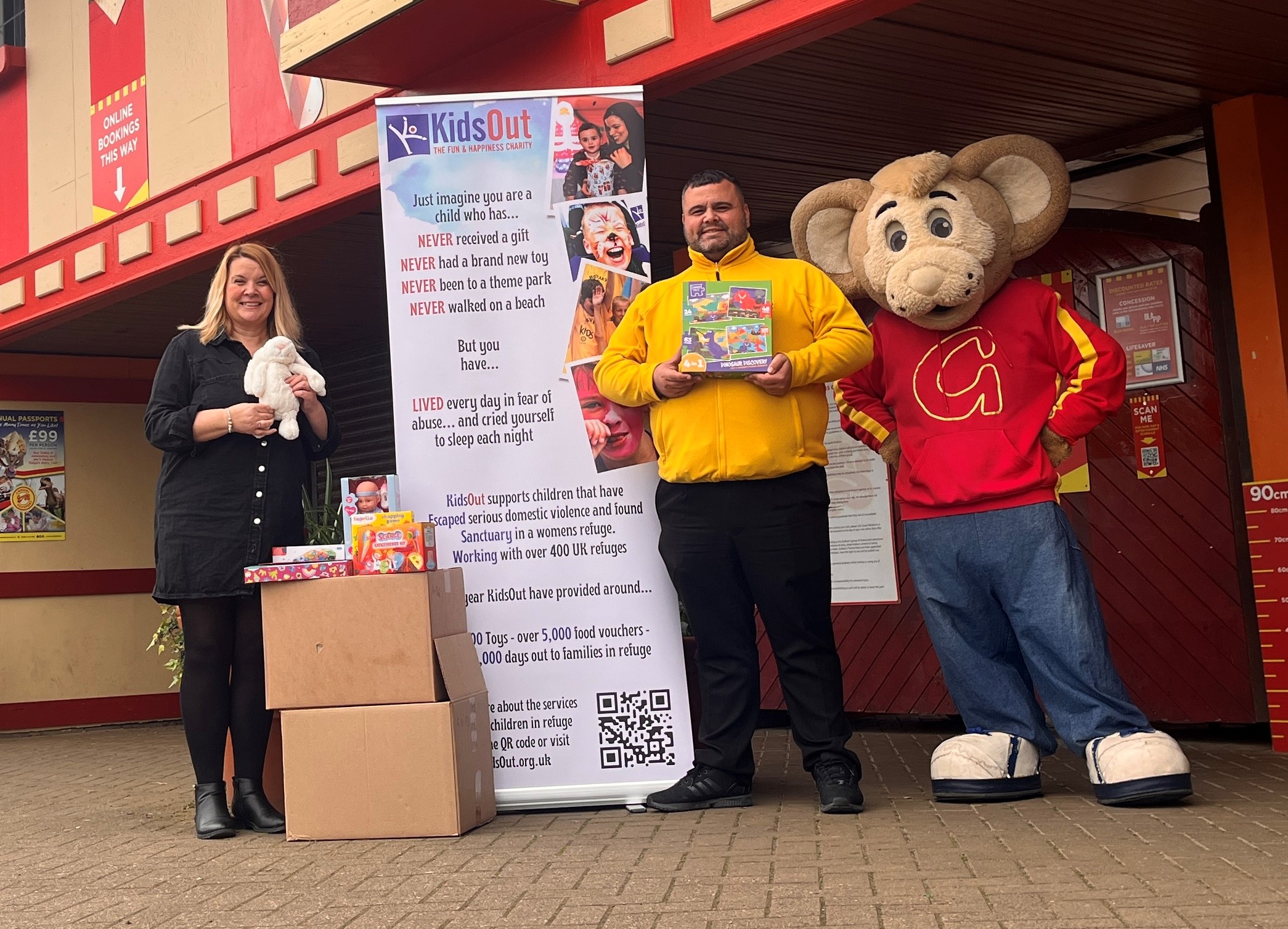 Gullivers World Toy Bank Launch